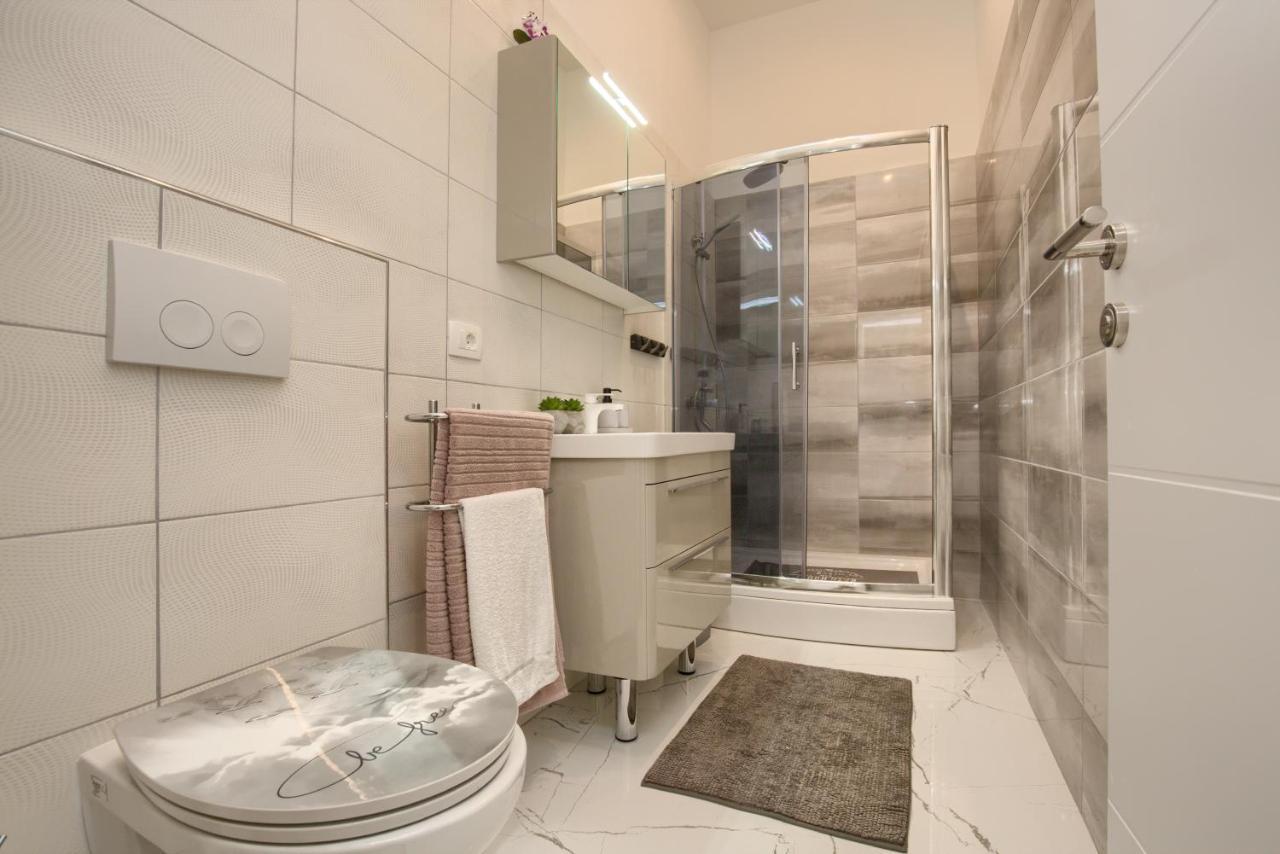 Pasko Properties Rental Pula Extérieur photo